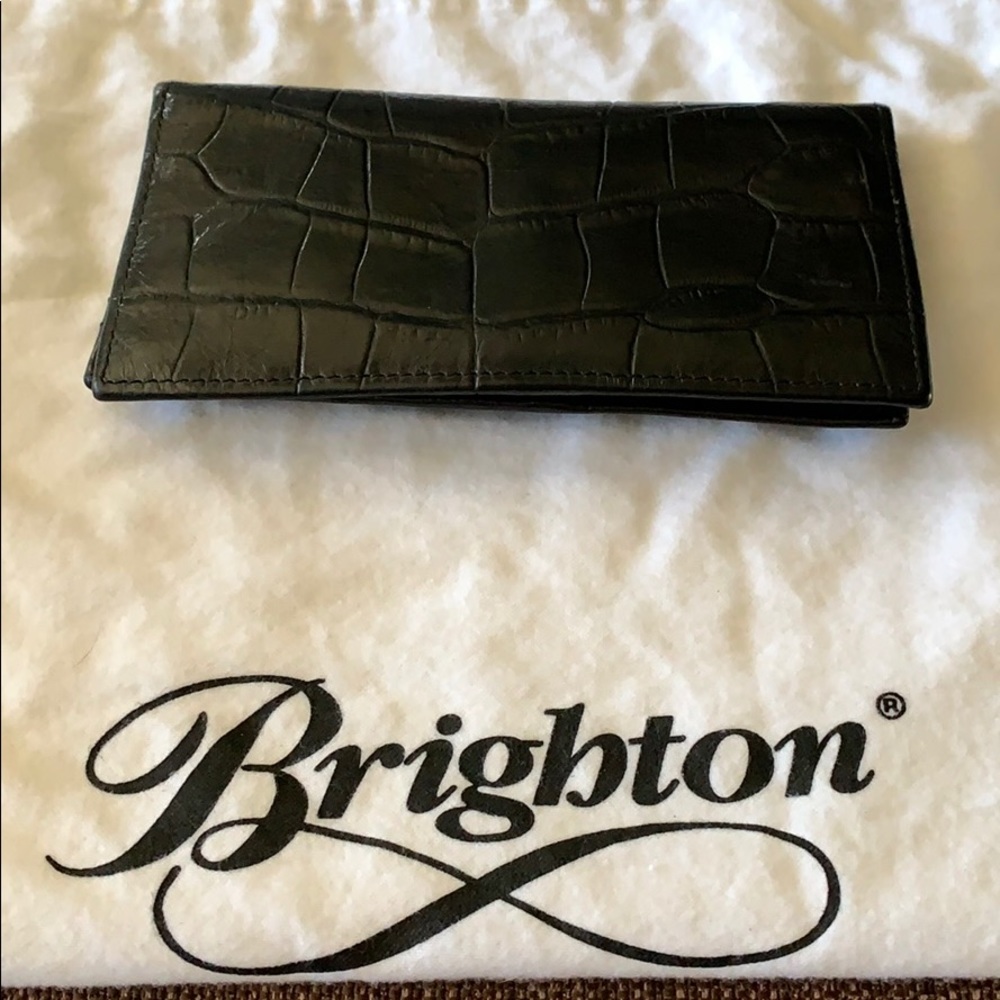 Brighton Wallet - Picture 3 of 3